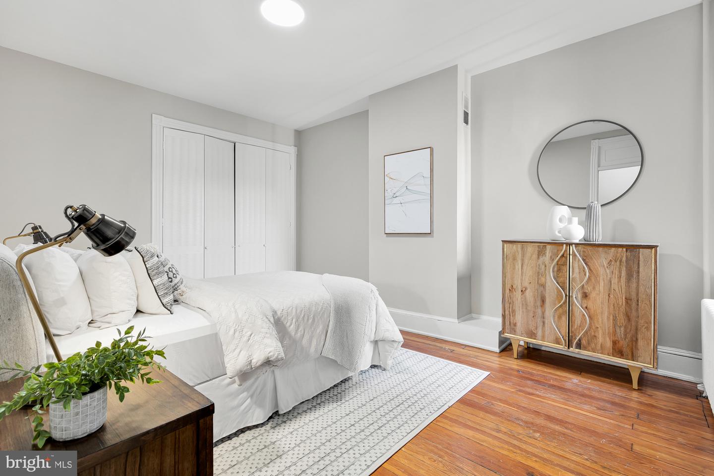 124 6th Street NE