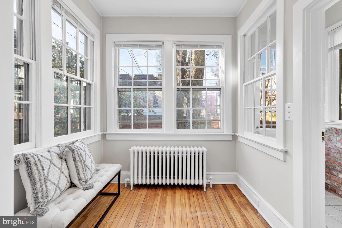 124 6th Street NE