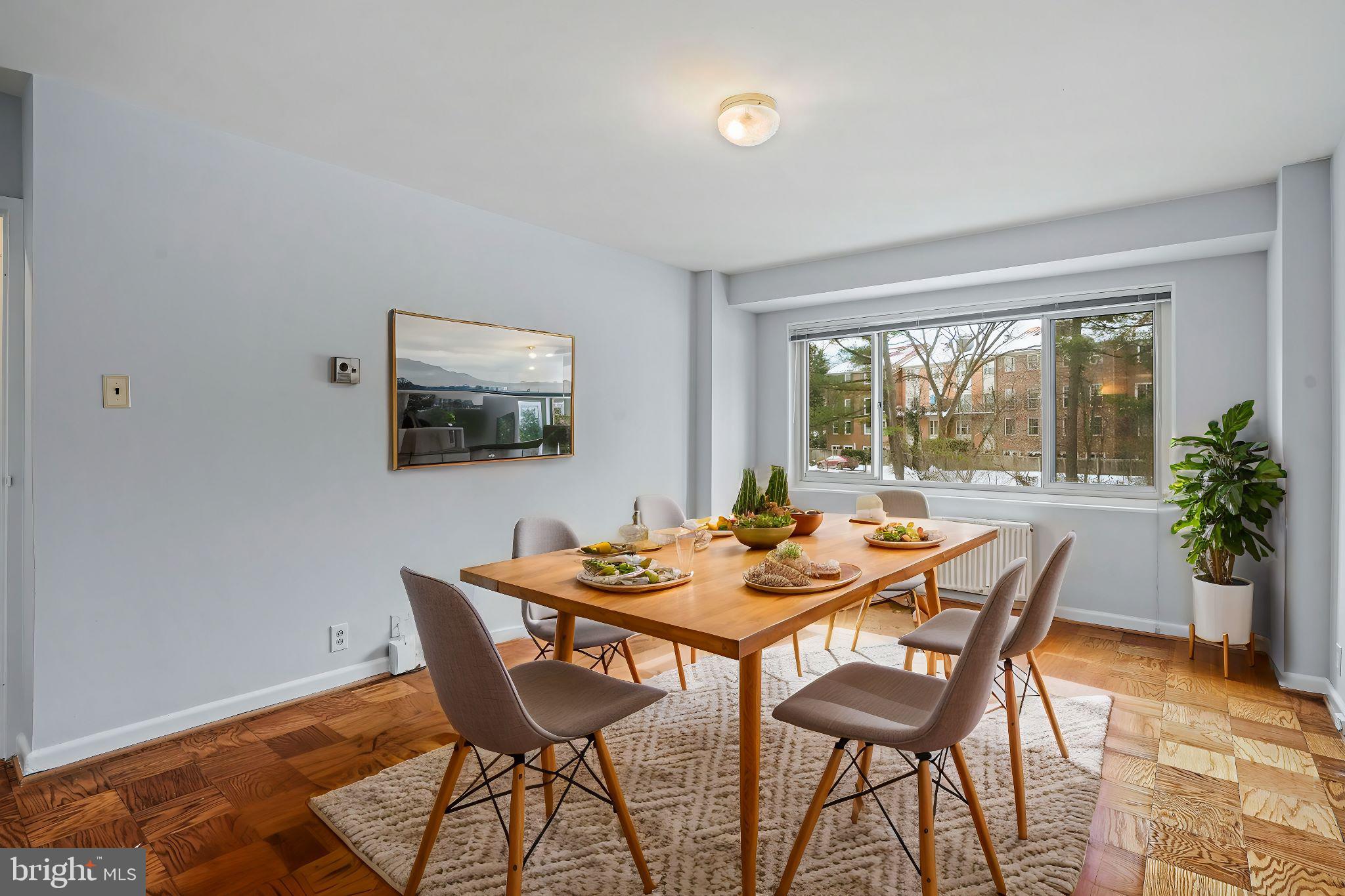 4201 Cathedral Ave NW #602w