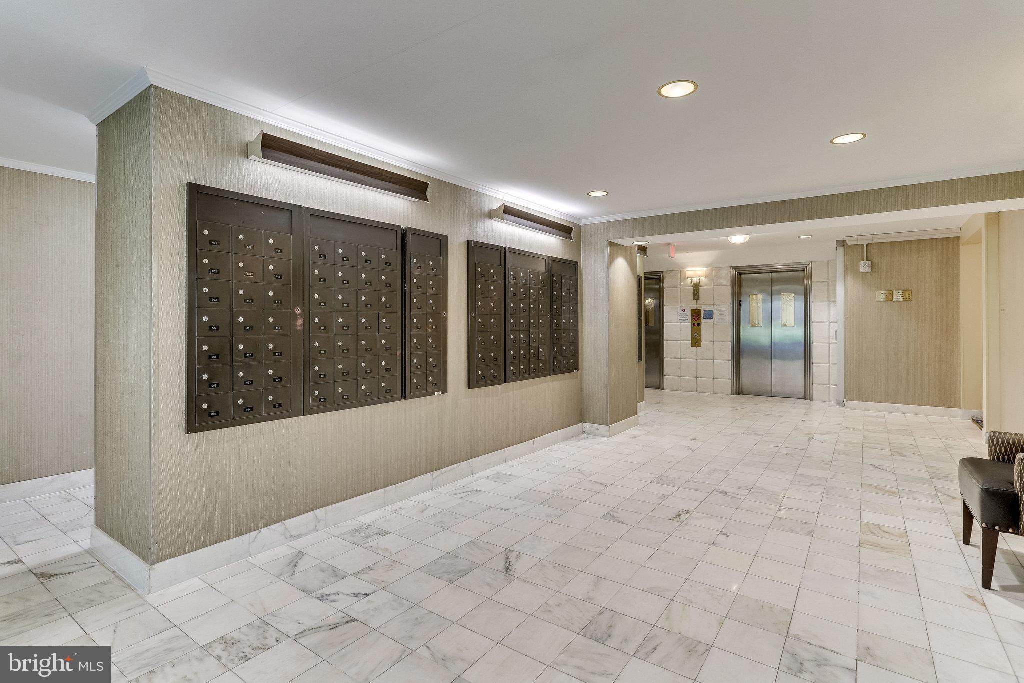 4201 Cathedral Ave NW #602w
