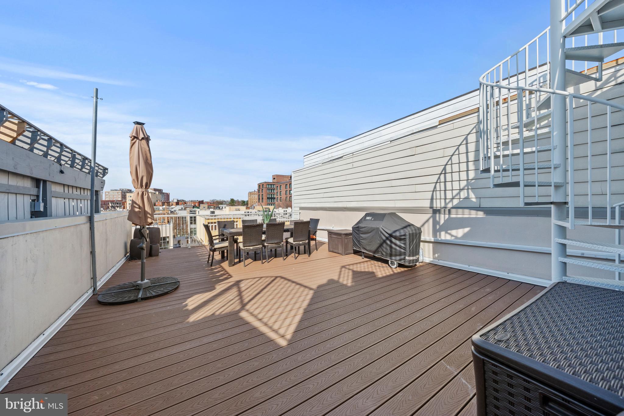 2448 ONTARIO ROAD NW 4