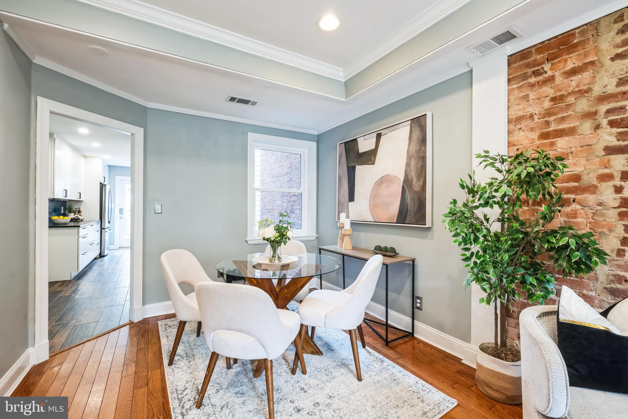 1716-Half A St SE