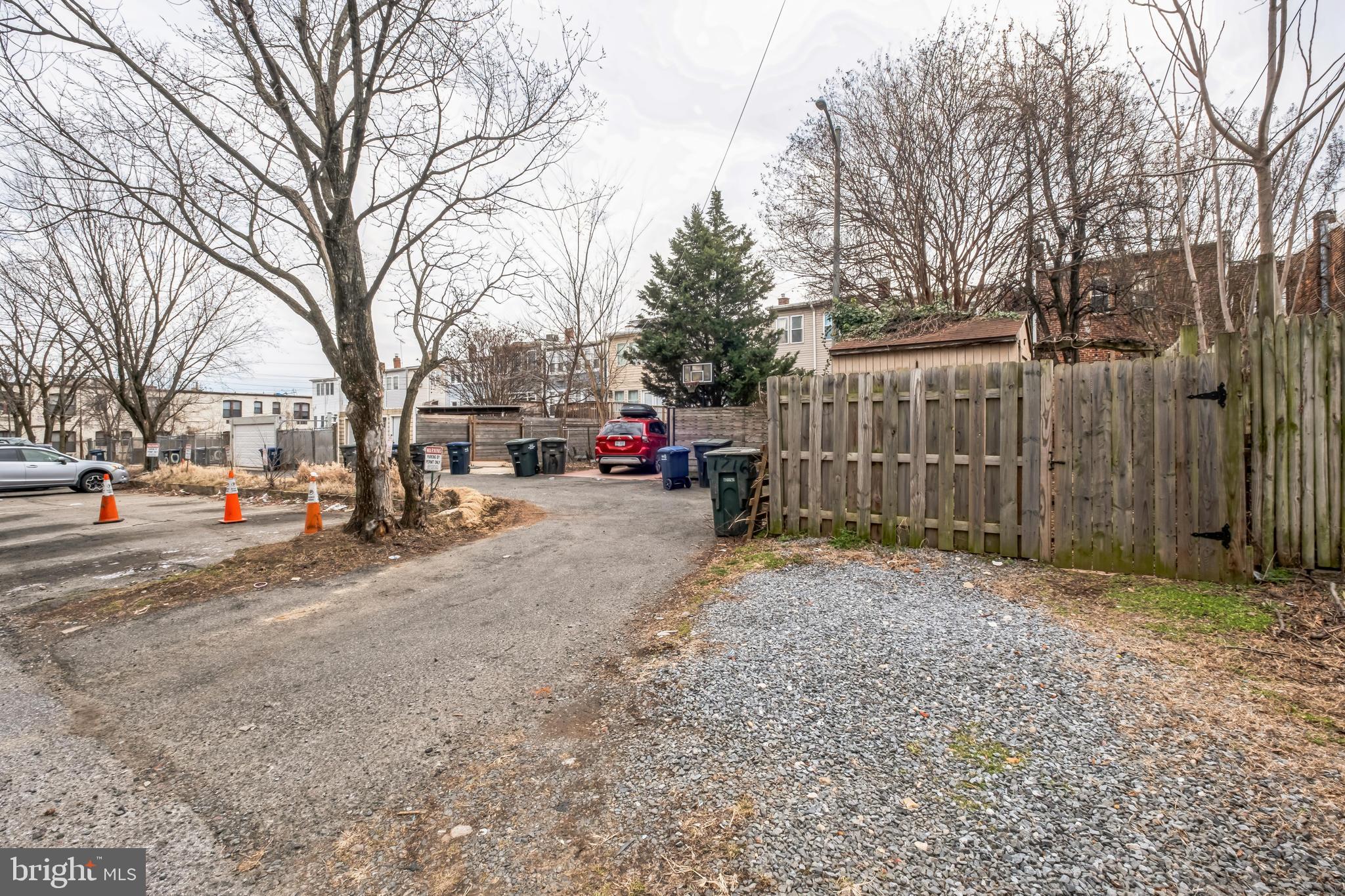 1716-Half A St SE