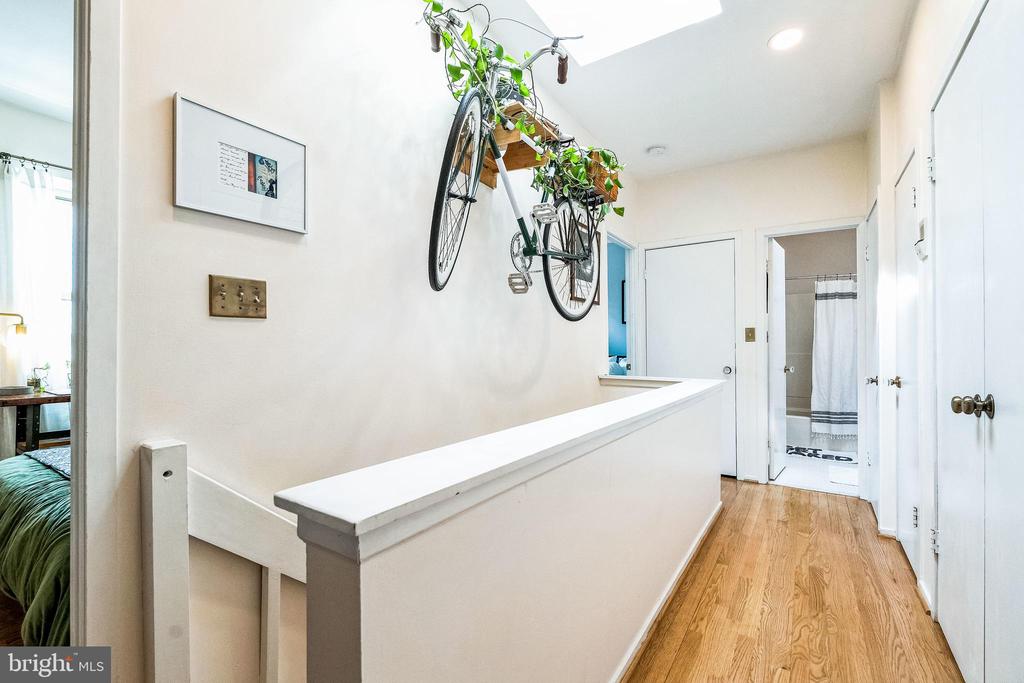 1341 East Capitol SE #303