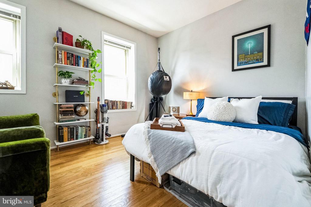 1341 East Capitol SE #303
