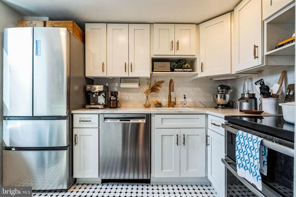 1341 East Capitol SE #303