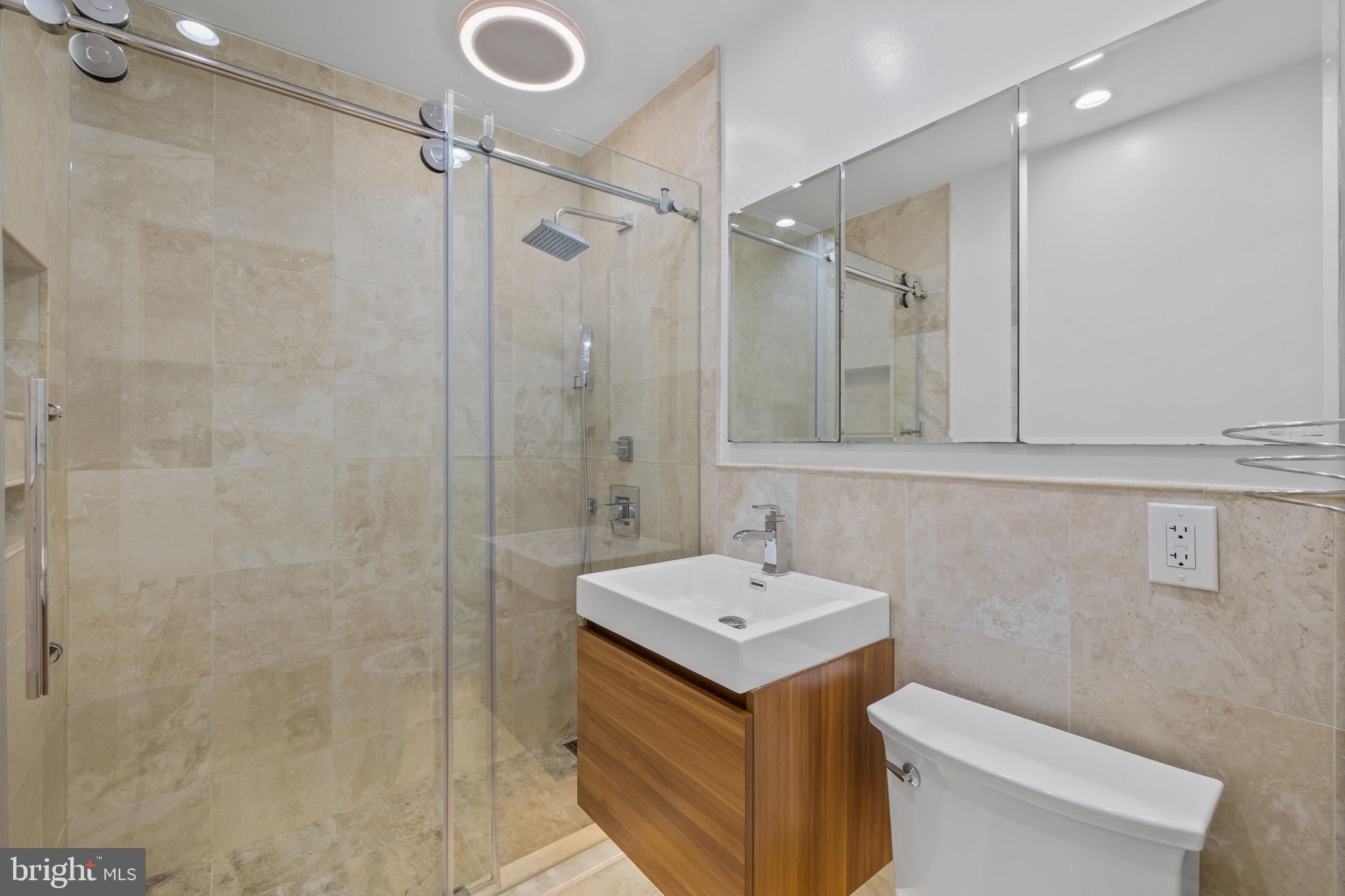 723 DELAWARE AVENUE SW 219