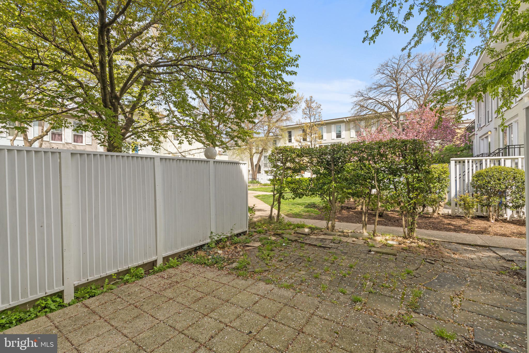 723 DELAWARE AVENUE SW 219