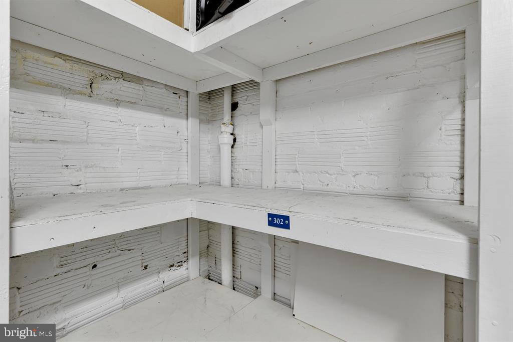 18 9TH STREET NE 302