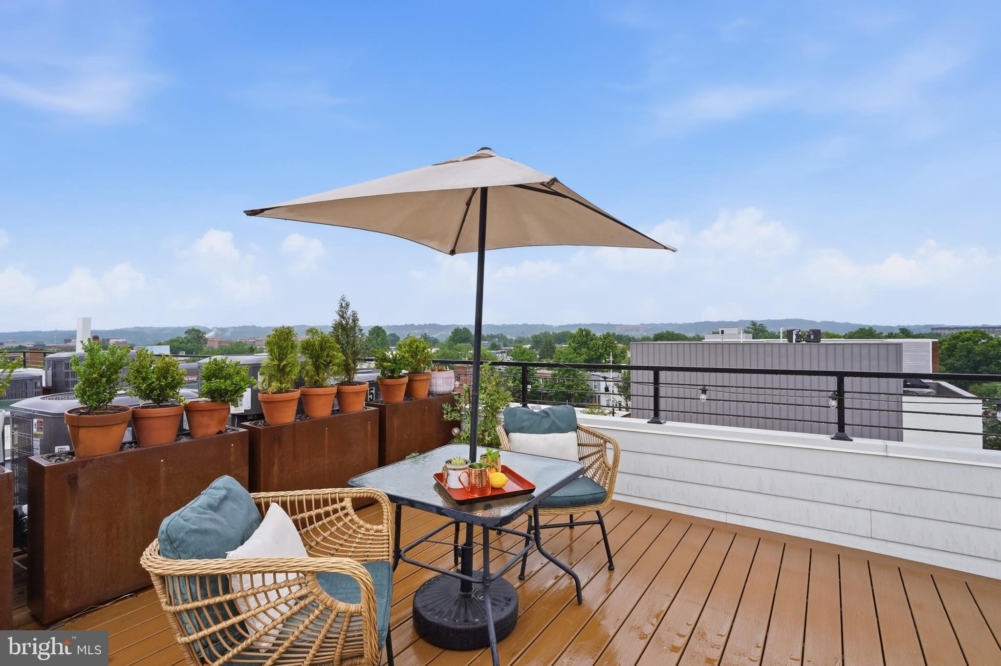 256 15TH STREET SE #7