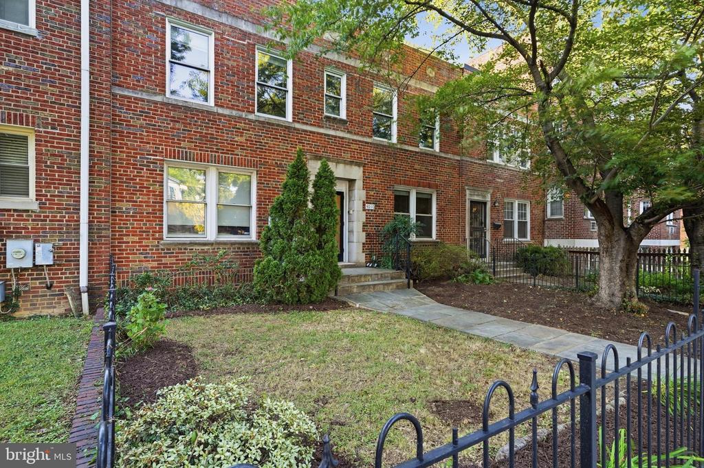 4010 KANSAS AVENUE NW Unit: 2