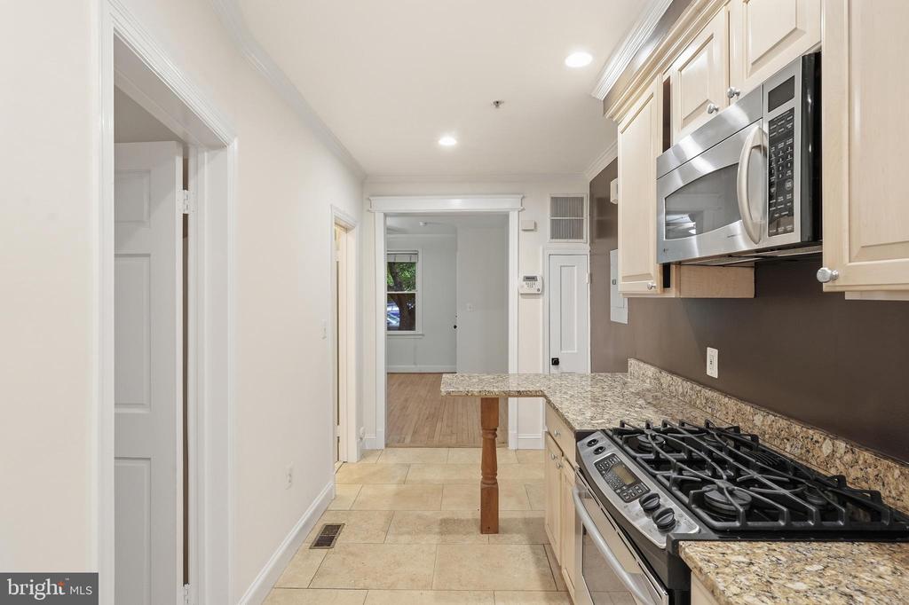 4010 KANSAS AVENUE NW Unit: 2