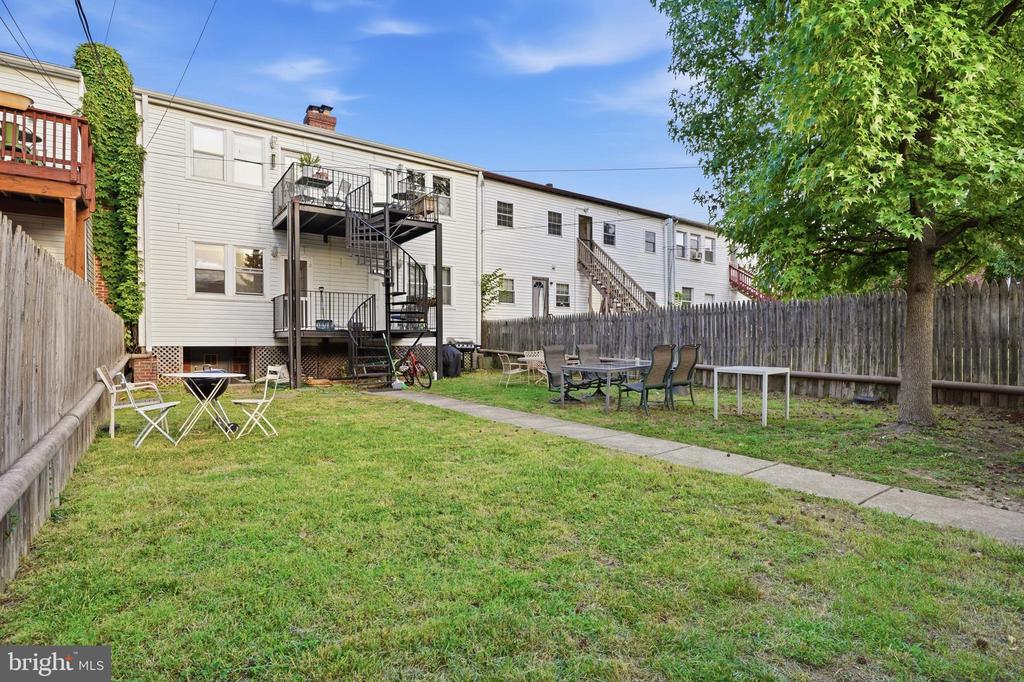 4010 KANSAS AVENUE NW Unit: 2