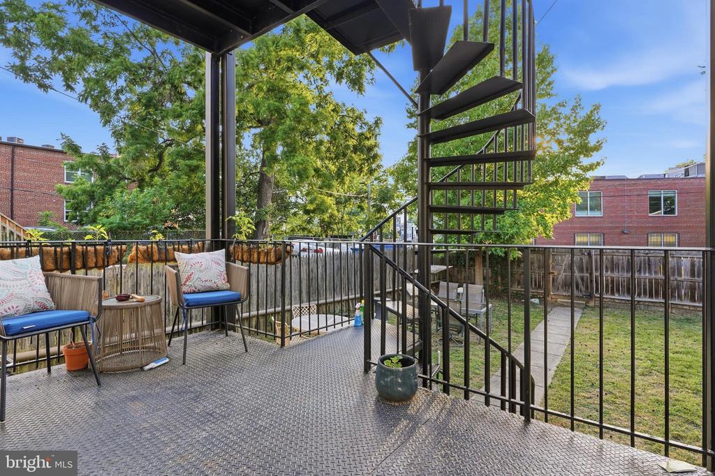 4010 KANSAS AVENUE NW Unit: 2