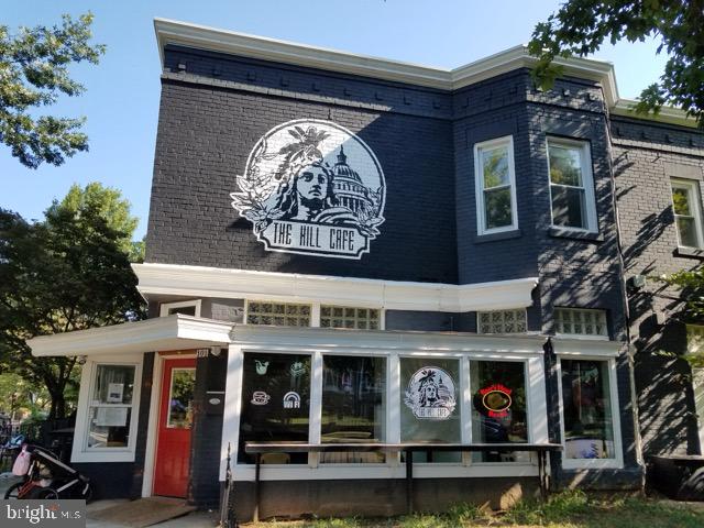 1512 F STREET NE Unit: 2
