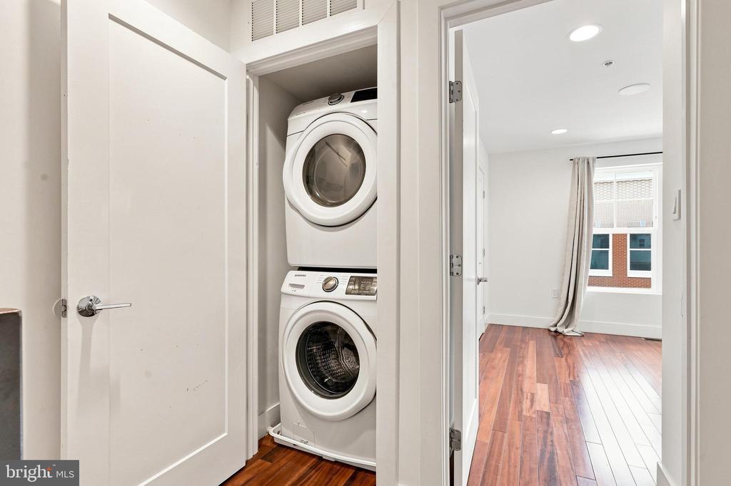 1512 F STREET NE Unit: 2