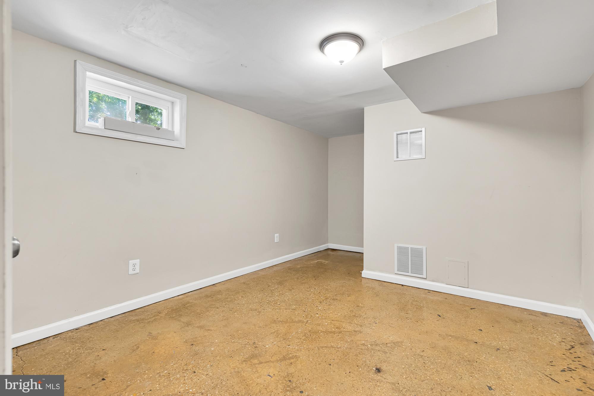 8312 CATHEDRAL AVENUE