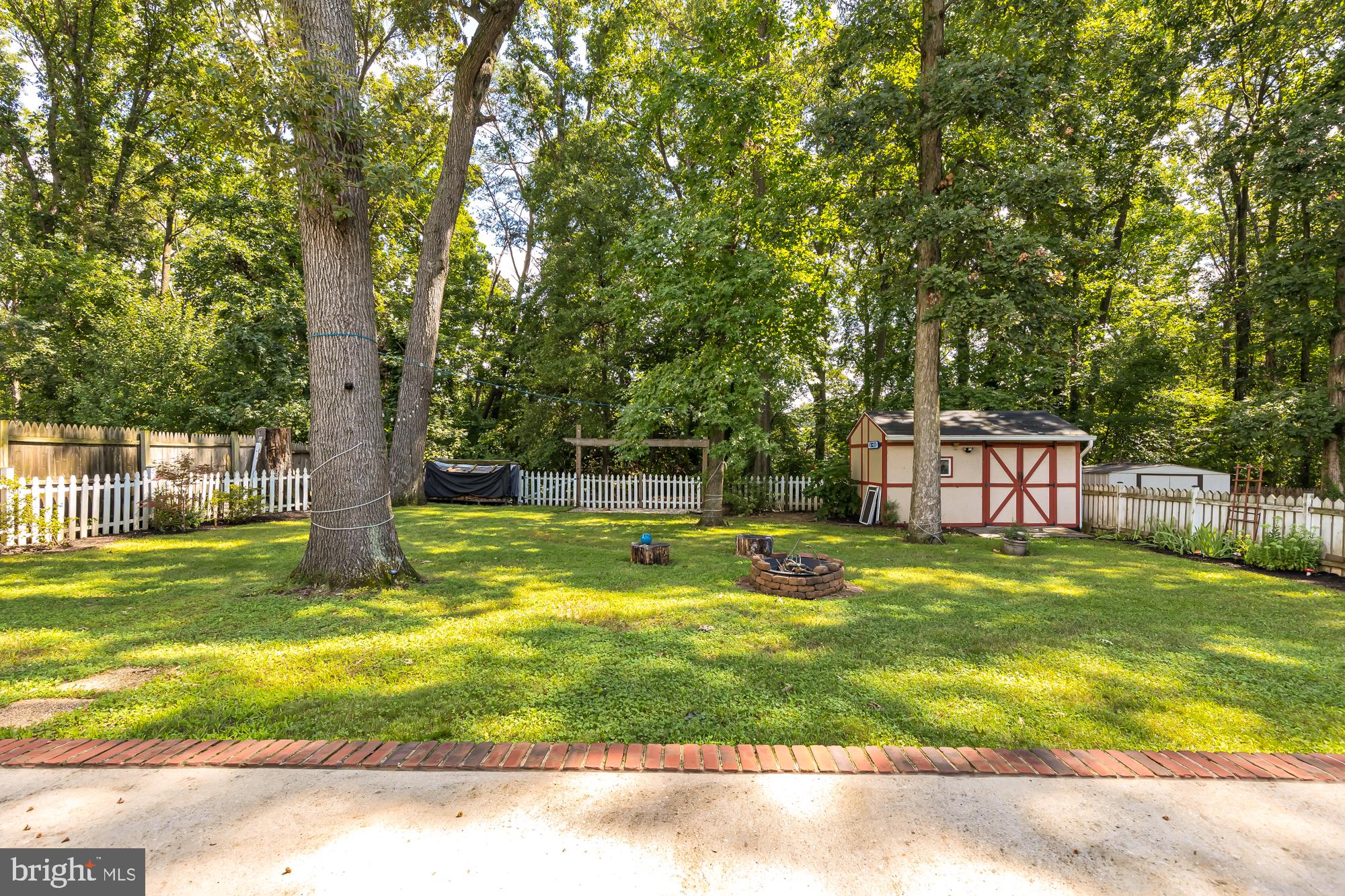 8312 CATHEDRAL AVENUE