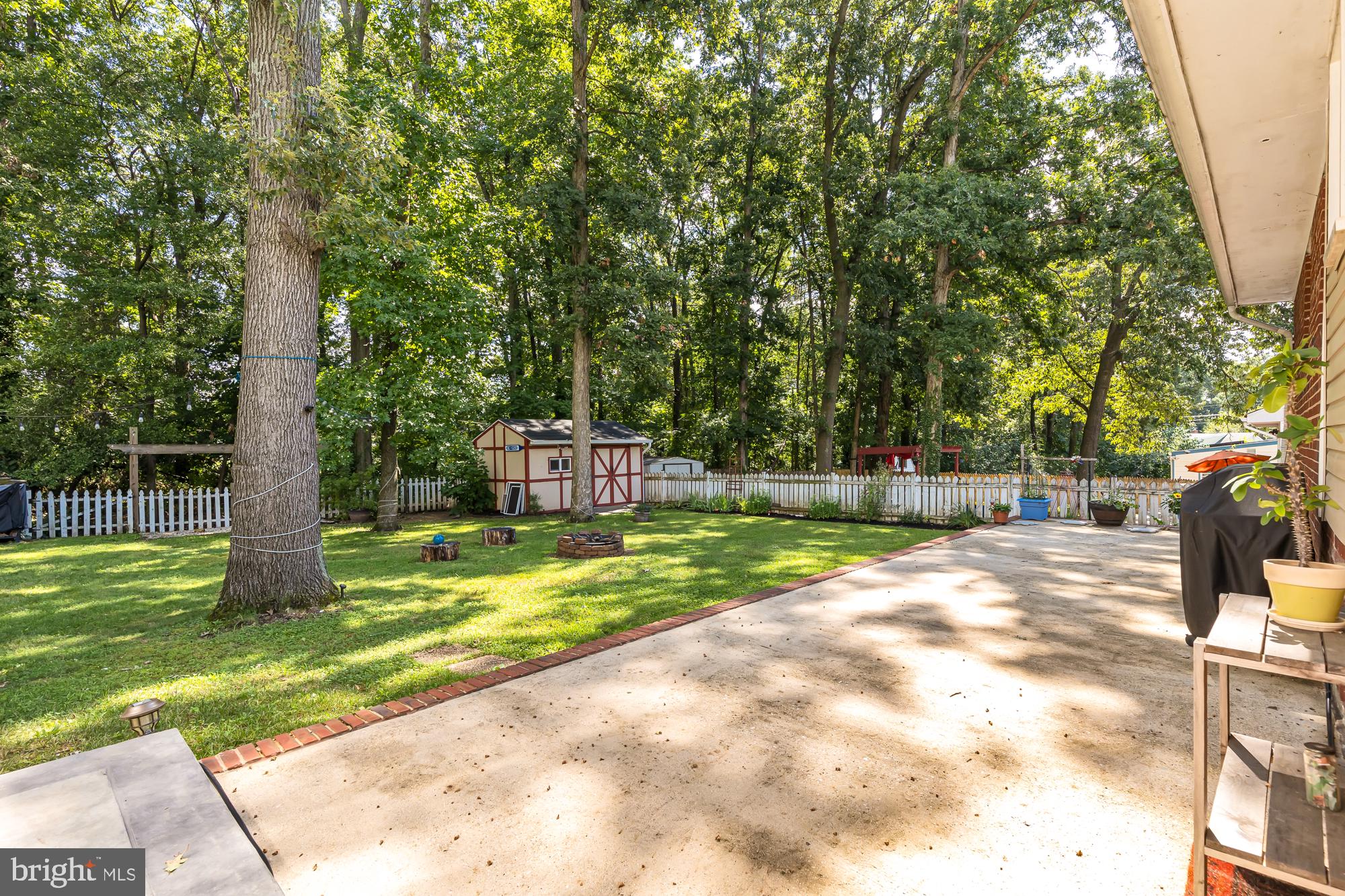 8312 CATHEDRAL AVENUE