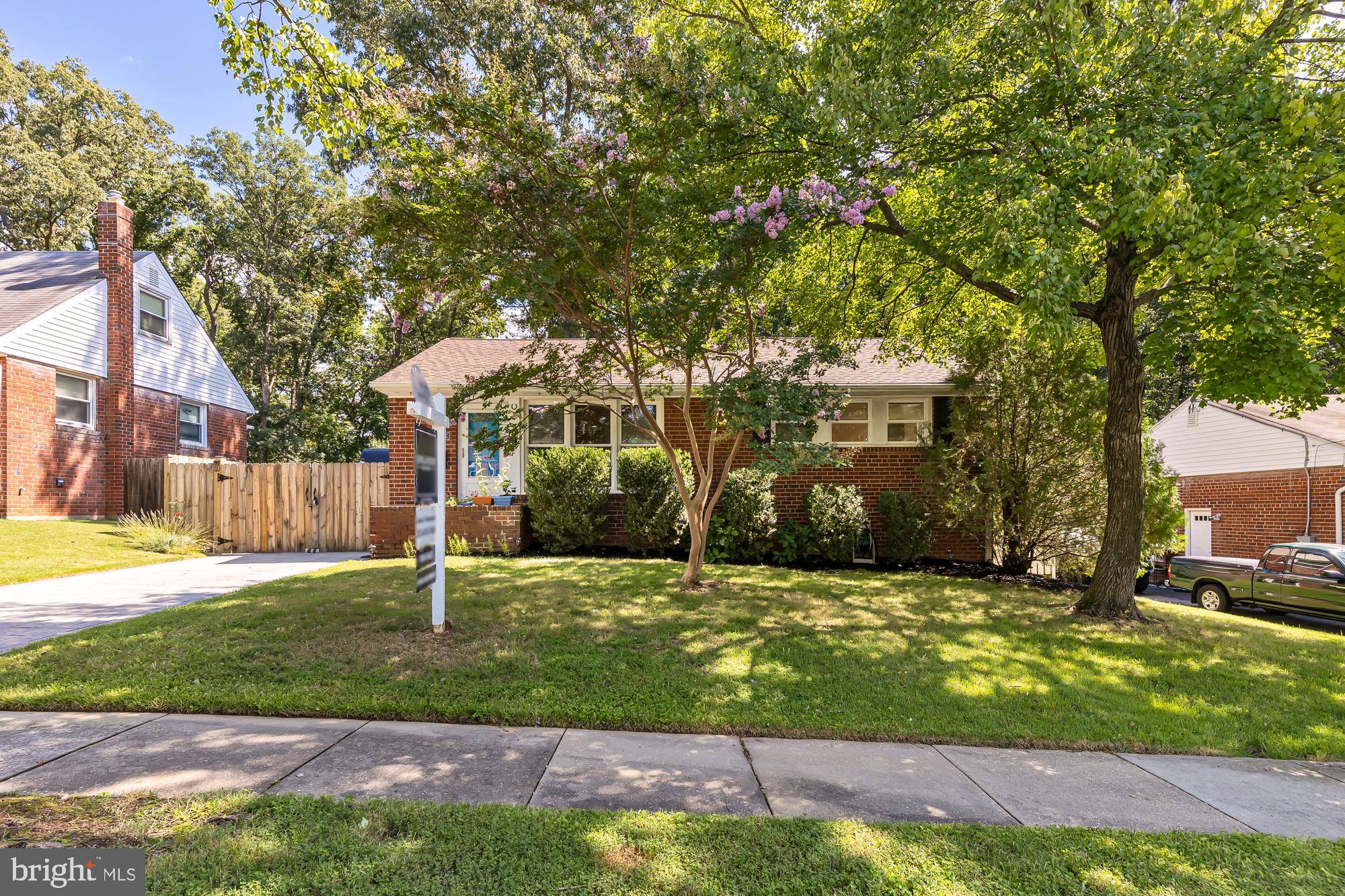 8312 CATHEDRAL AVENUE