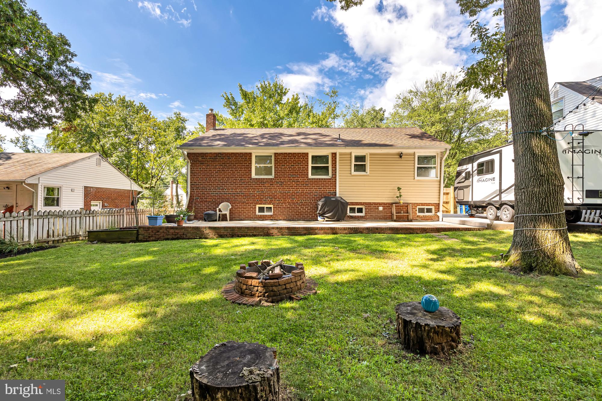 8312 CATHEDRAL AVENUE