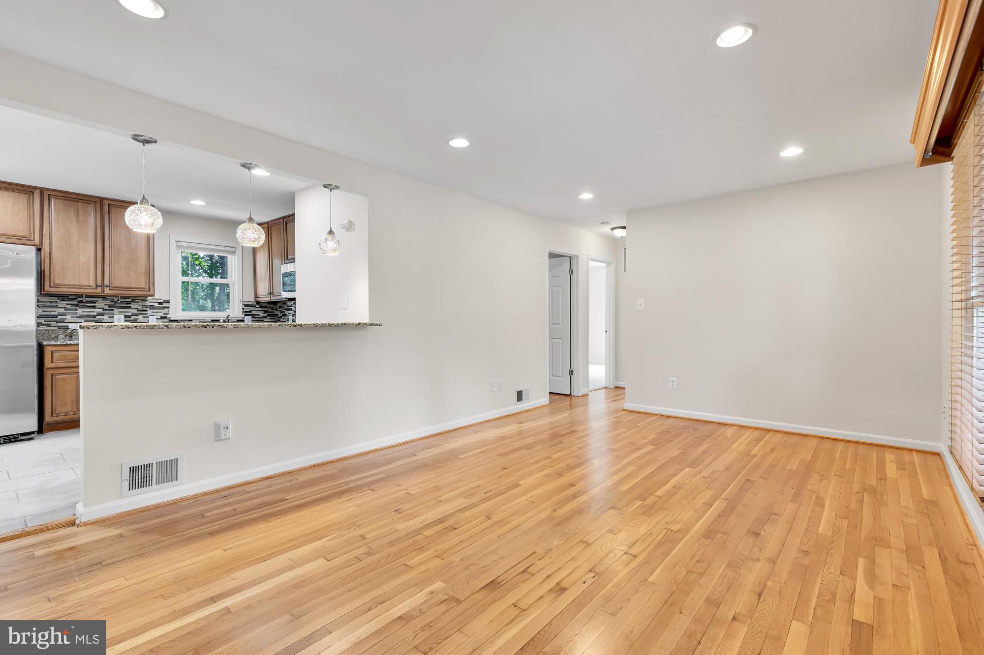 8312 CATHEDRAL AVENUE