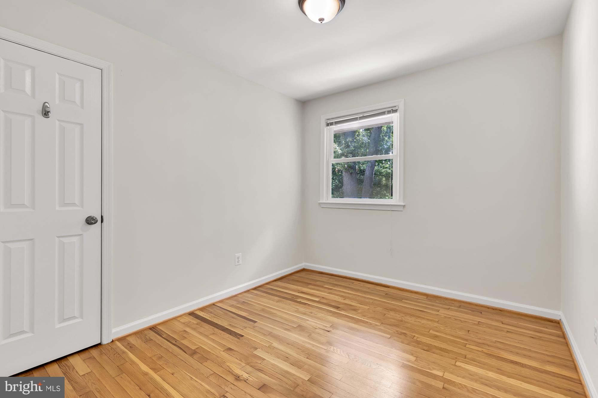 8312 CATHEDRAL AVENUE