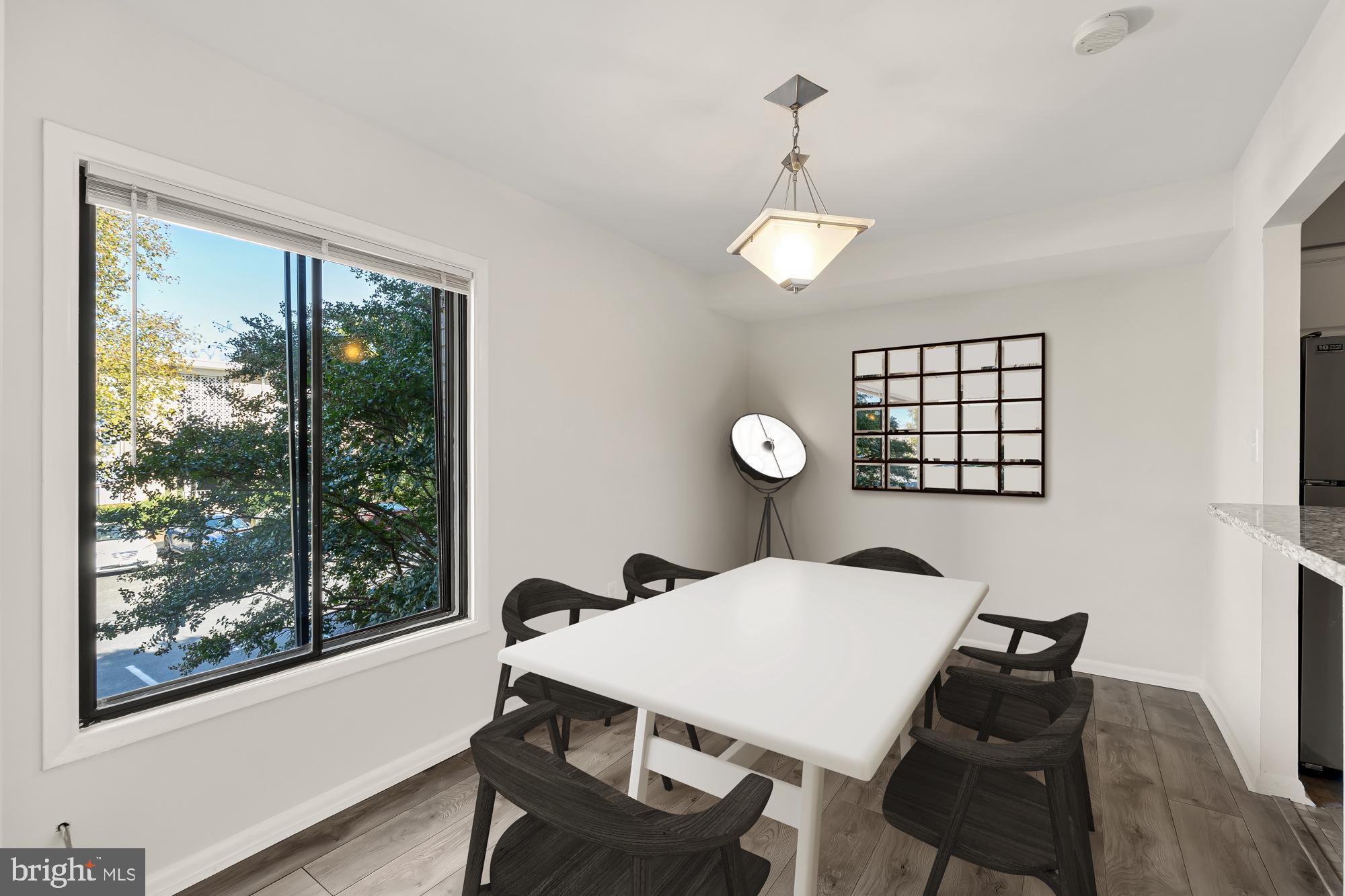 6986 Hanover PARKWAY Unit: 201