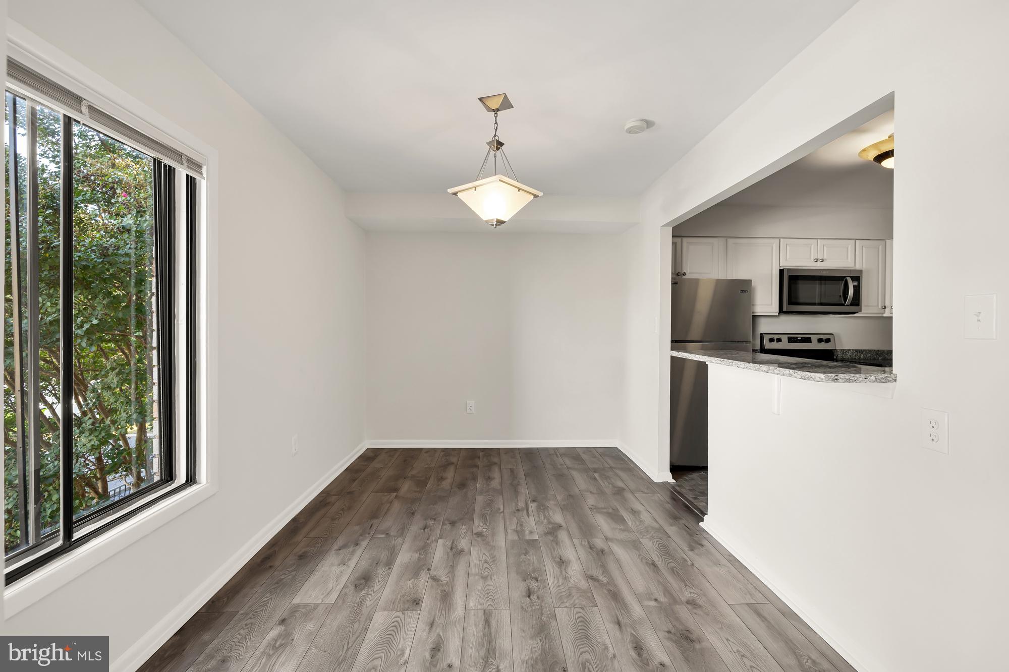 6986 Hanover PARKWAY Unit: 201