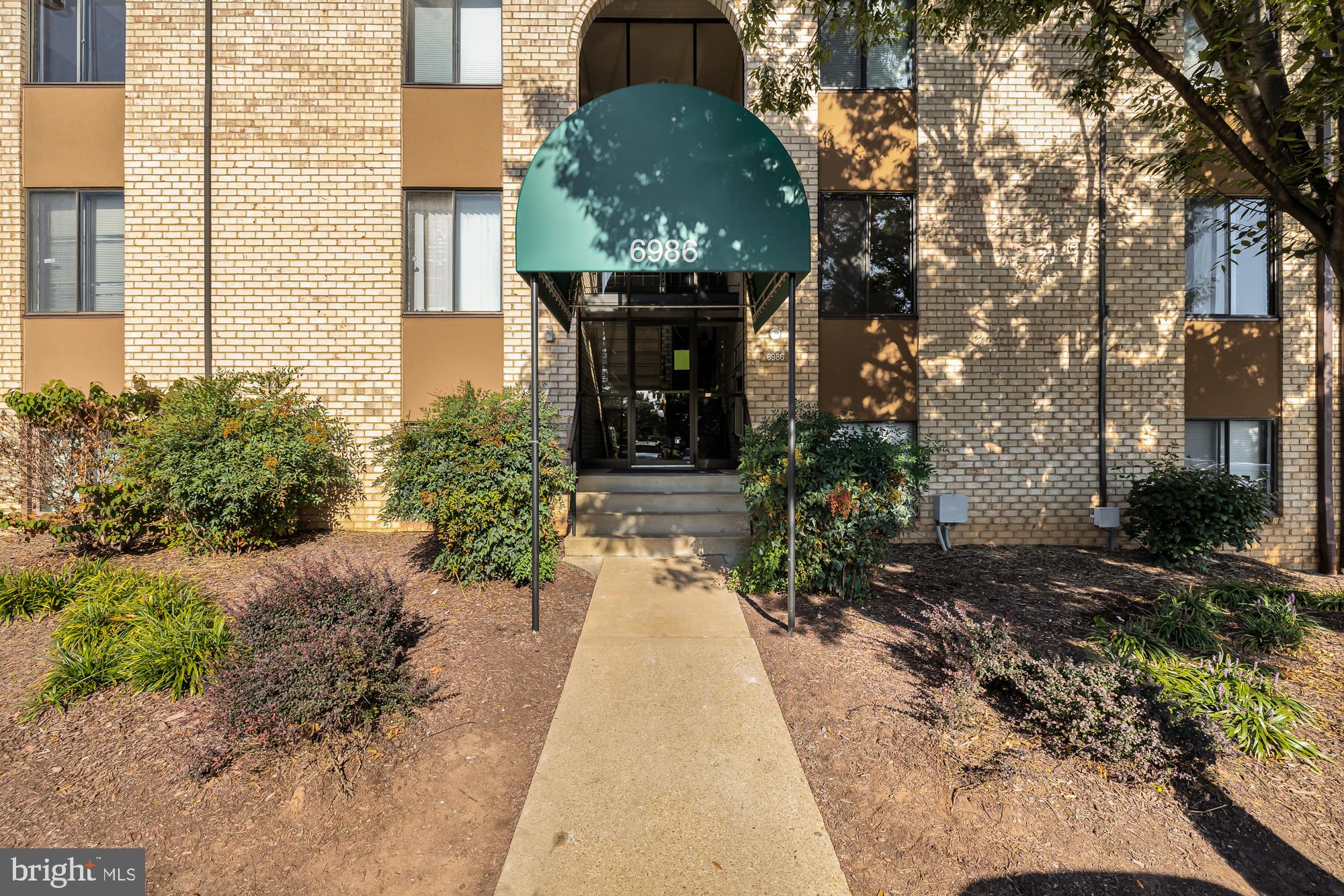 6986 Hanover PARKWAY Unit: 201