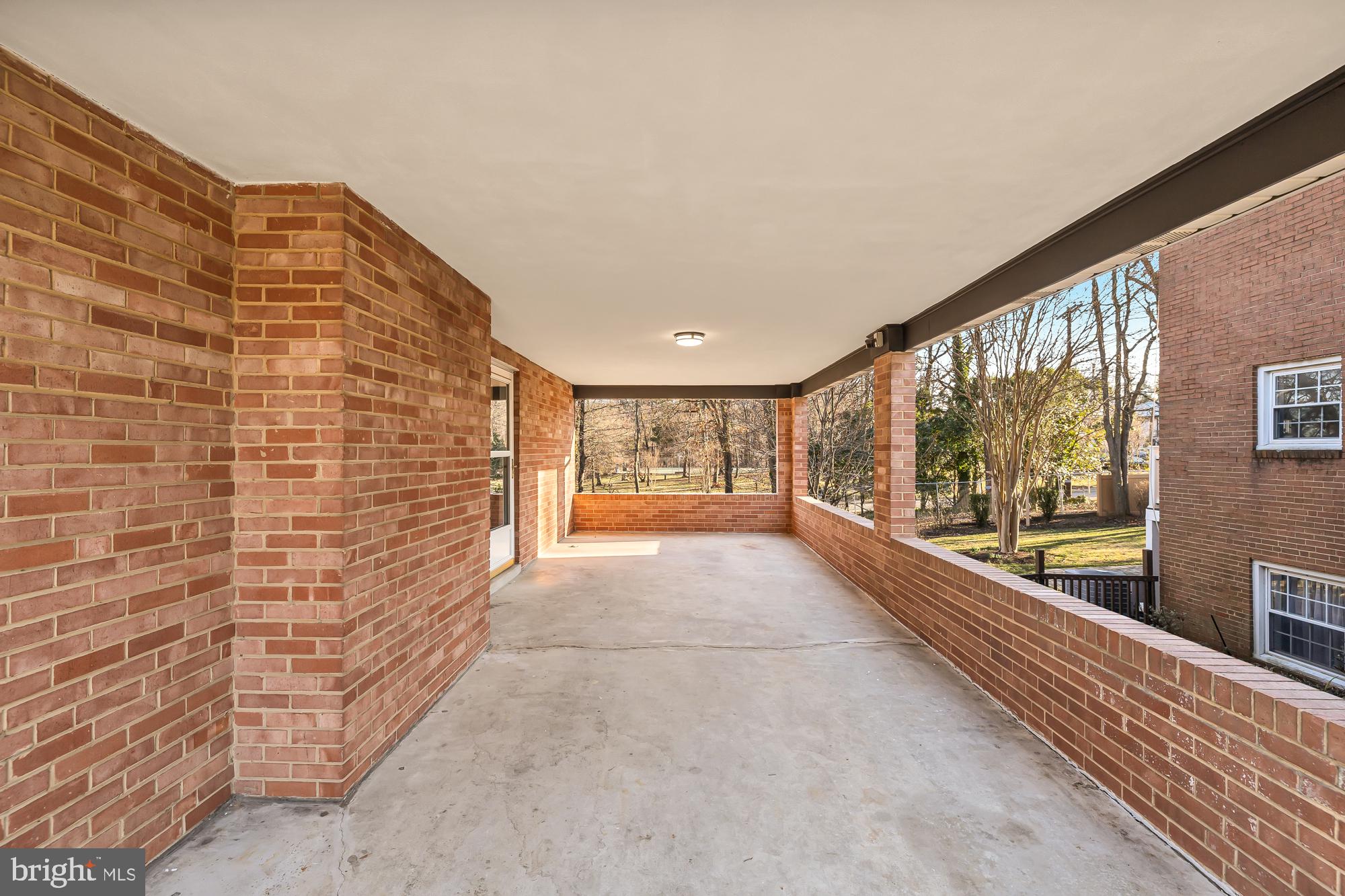6409 Forest Road