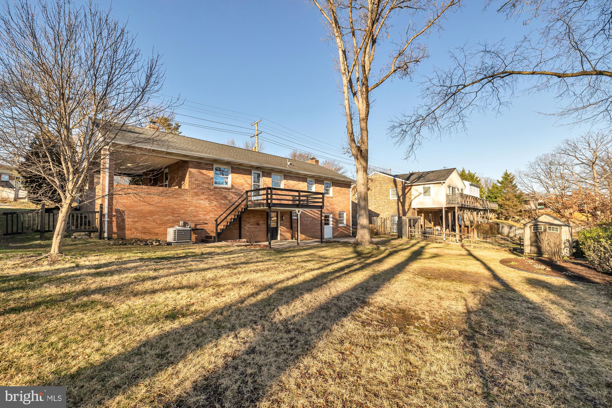 6409 Forest Road