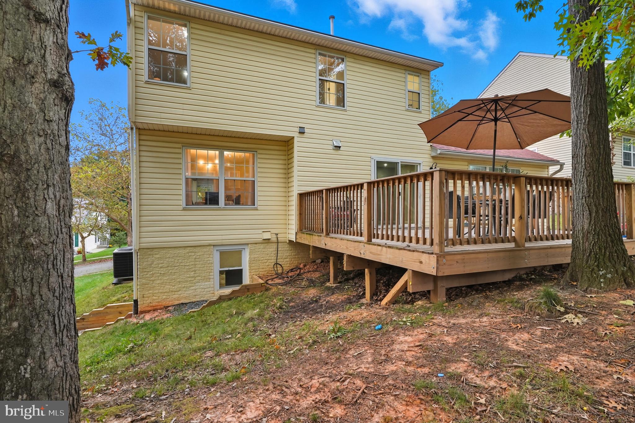 3100 HILLSIDE