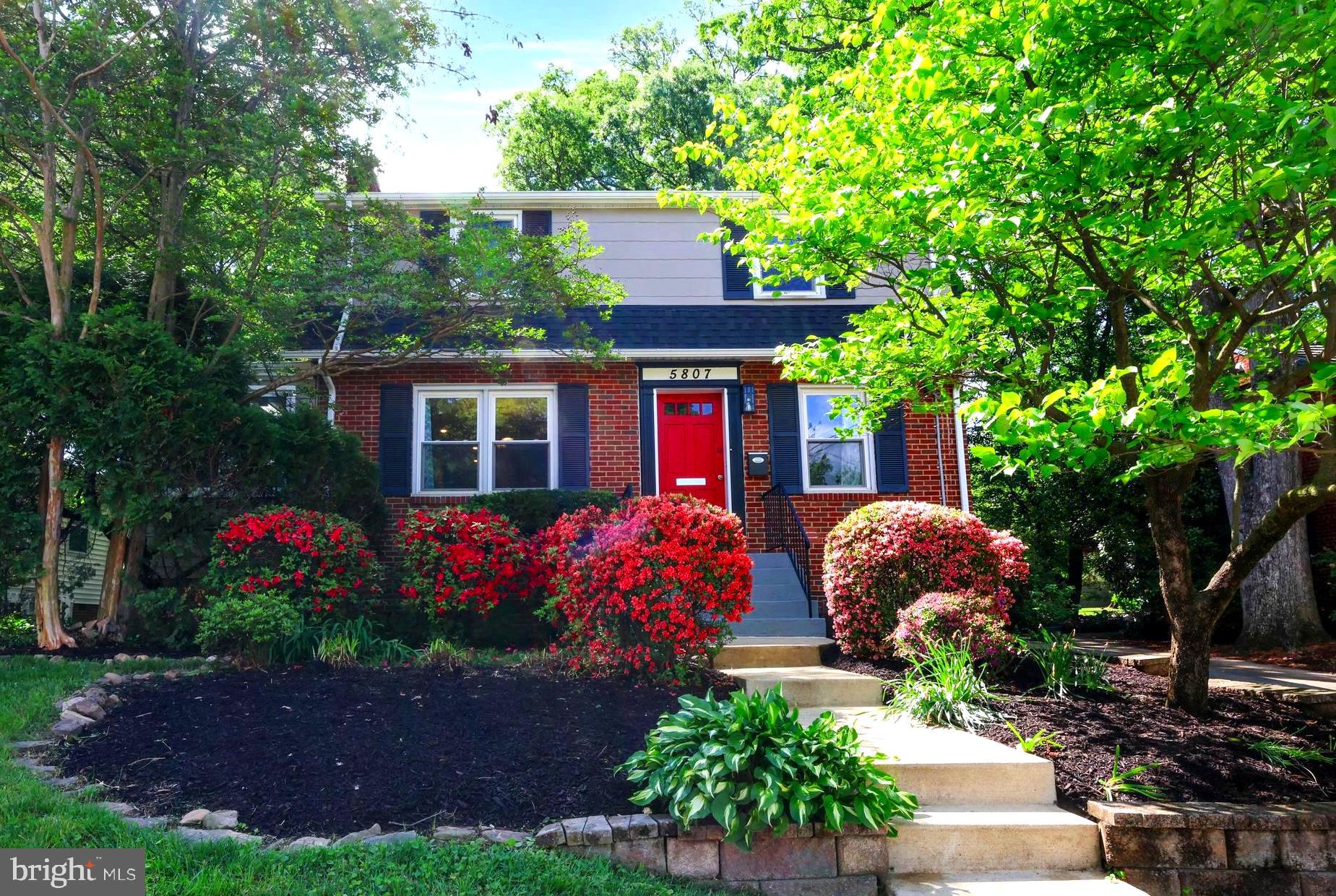 5807 CARLYLE