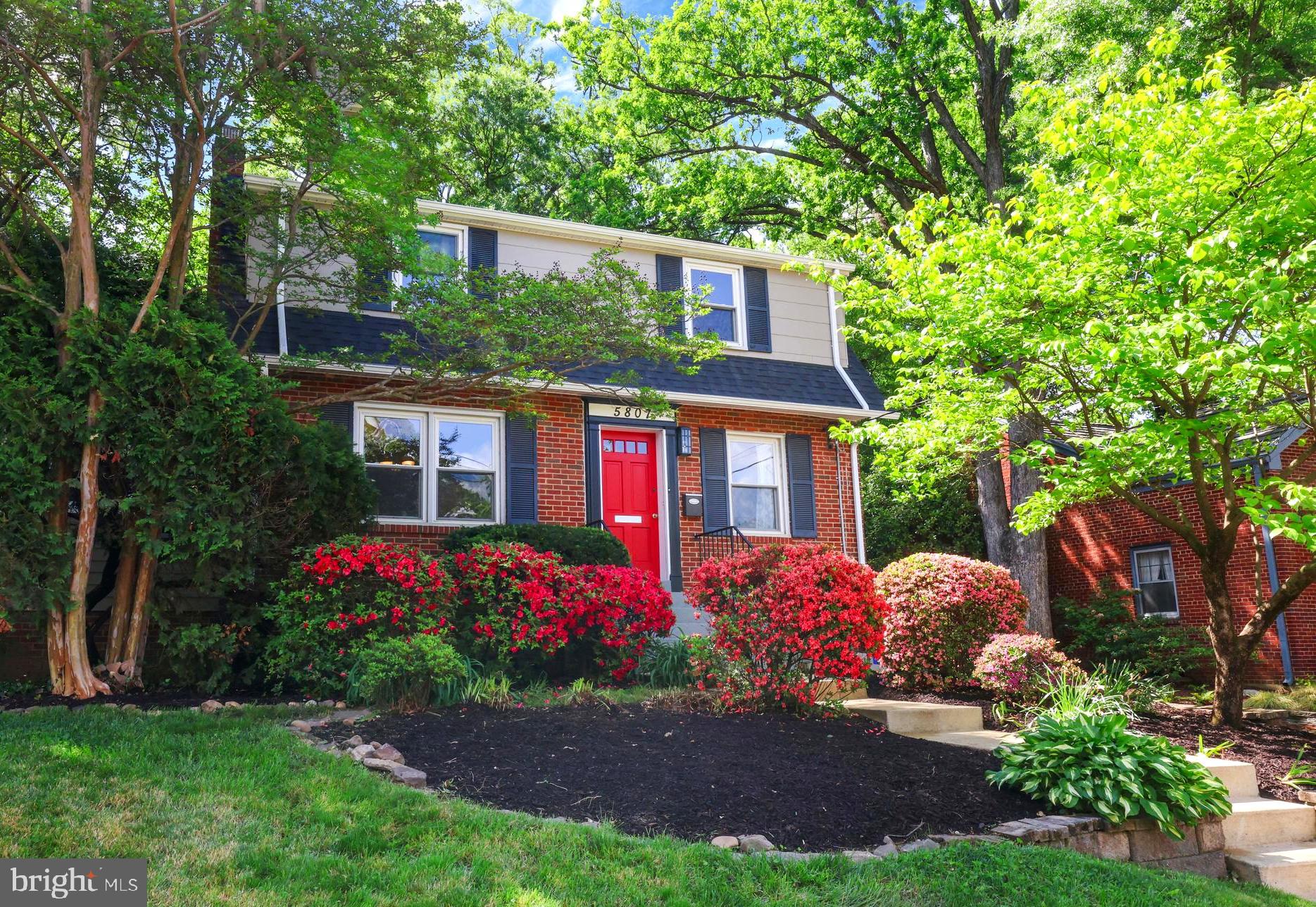 5807 CARLYLE
