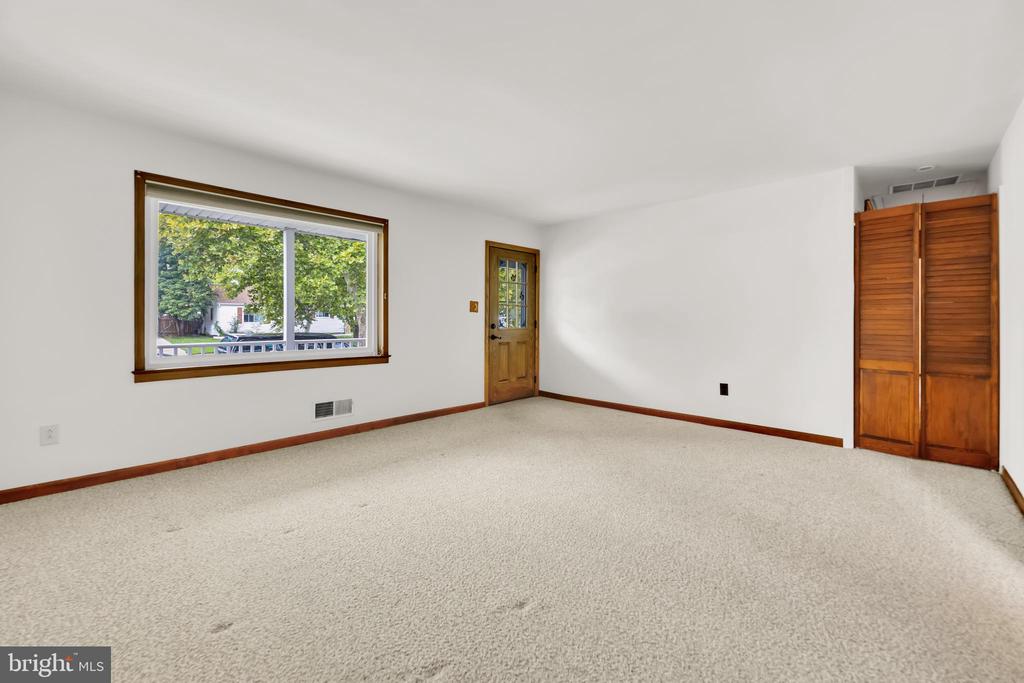 1016 HARRISON DRIVE