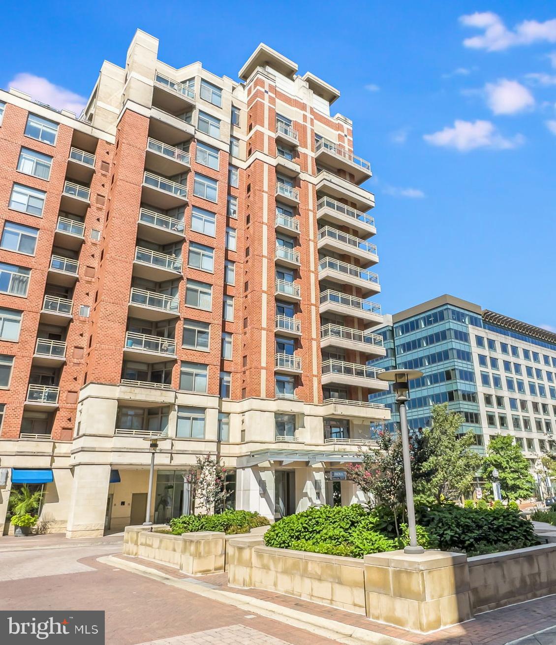 3600 S Glebe Rd #1018w