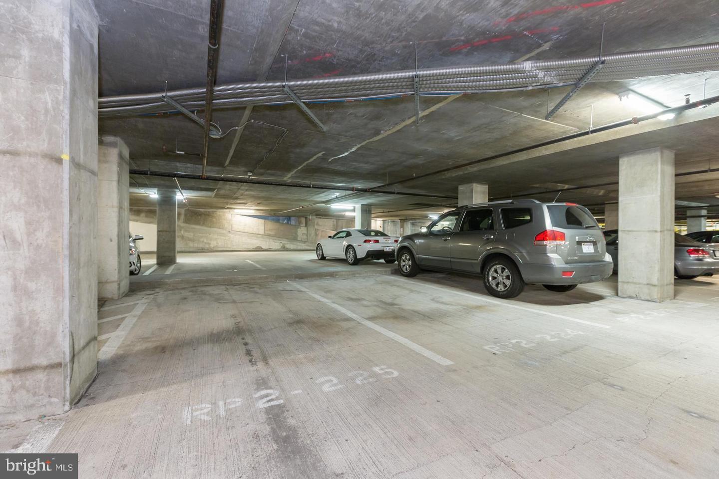 3600 S Glebe Rd #1018w
