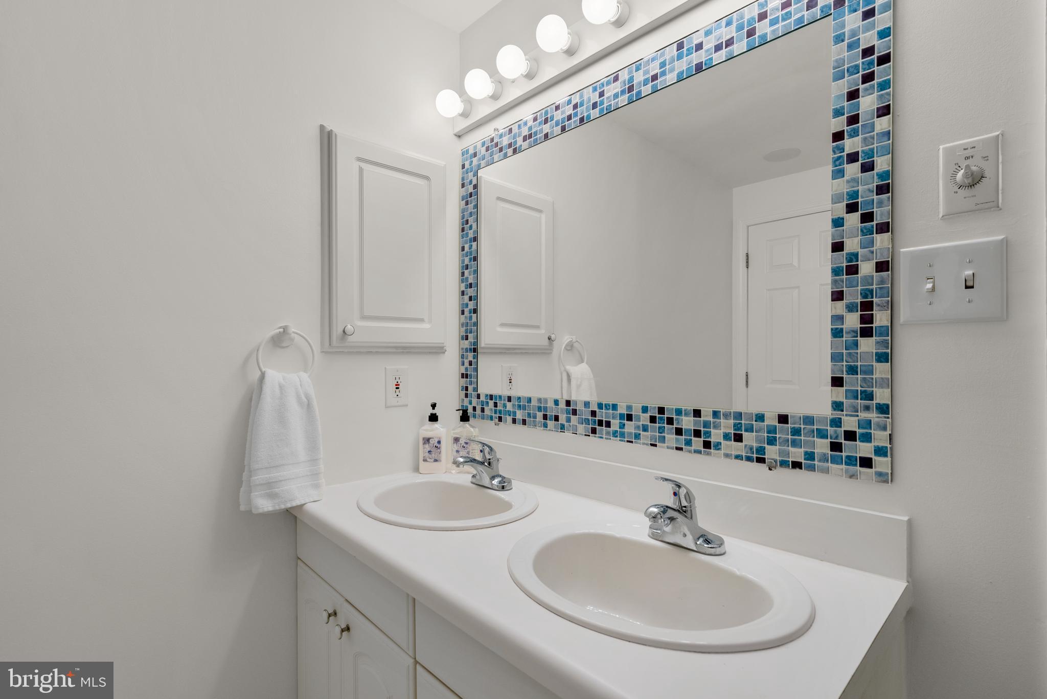 2512-F S Arlington Mill Dr #6