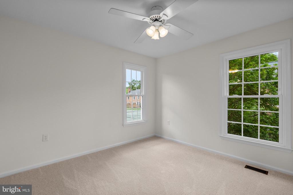 2512-F S Arlington Mill Dr #6
