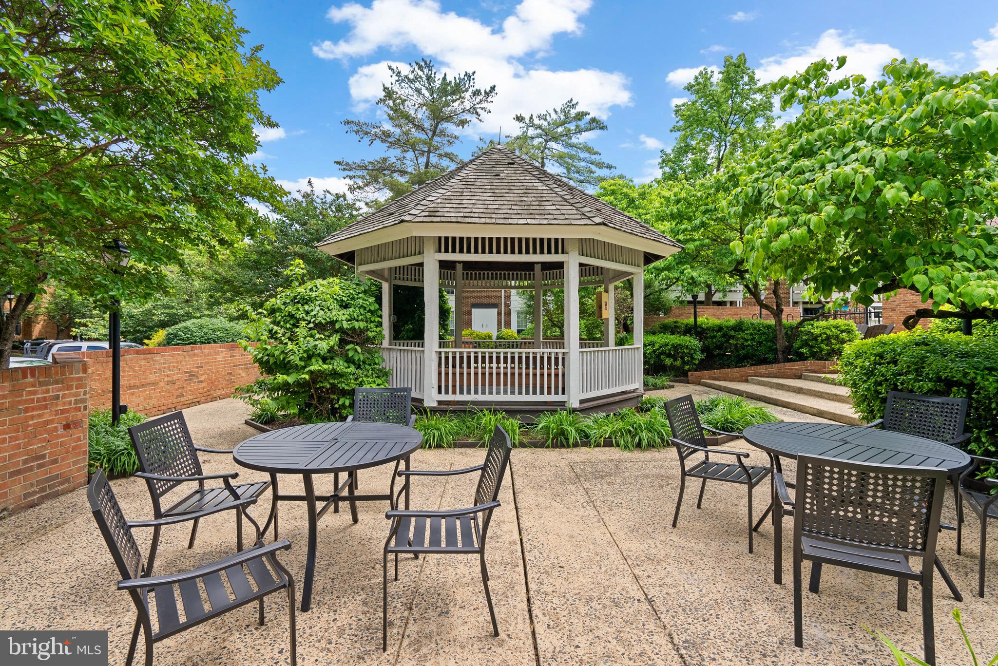 2512-F S Arlington Mill Dr #6