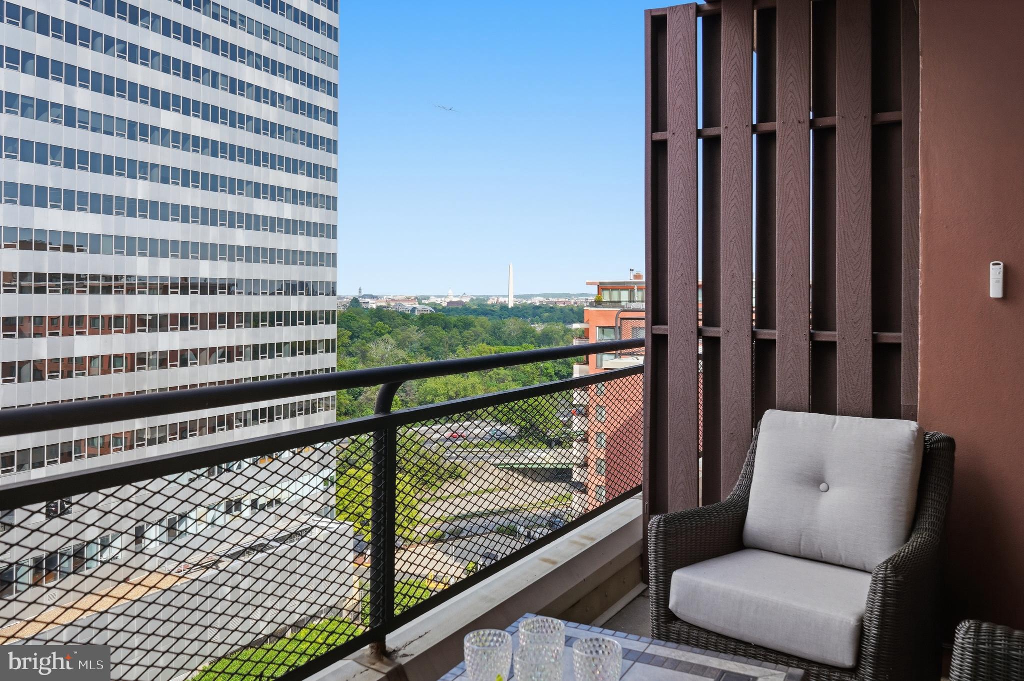 1121 ARLINGTON BOULEVARD 1004