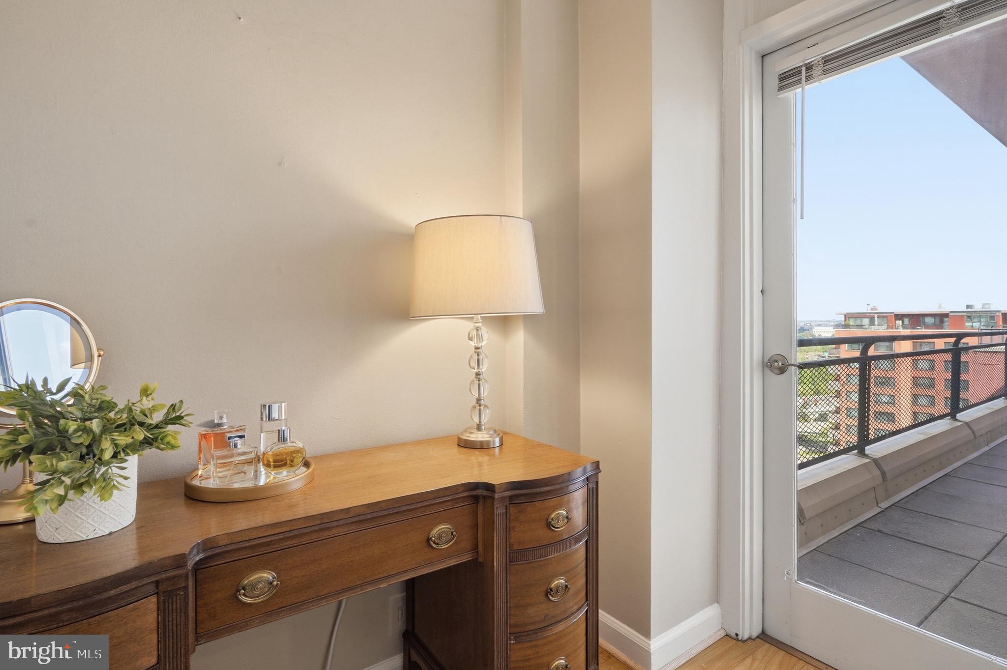 1121 ARLINGTON BOULEVARD 1004