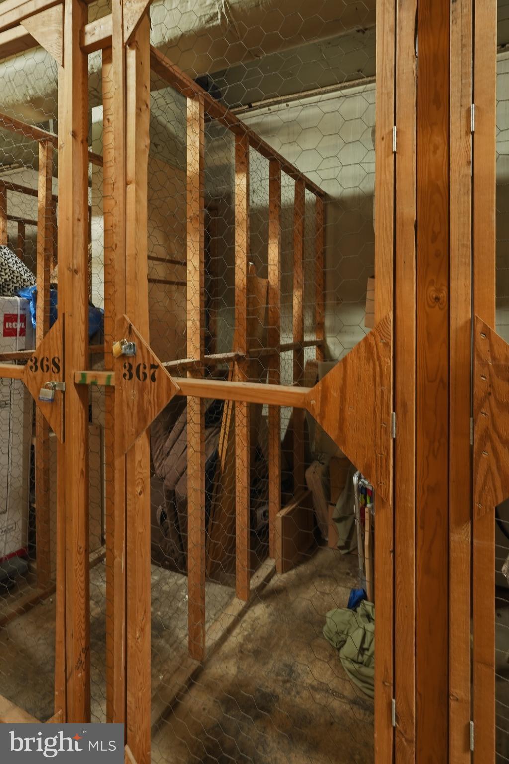 1121 ARLINGTON BOULEVARD 1004