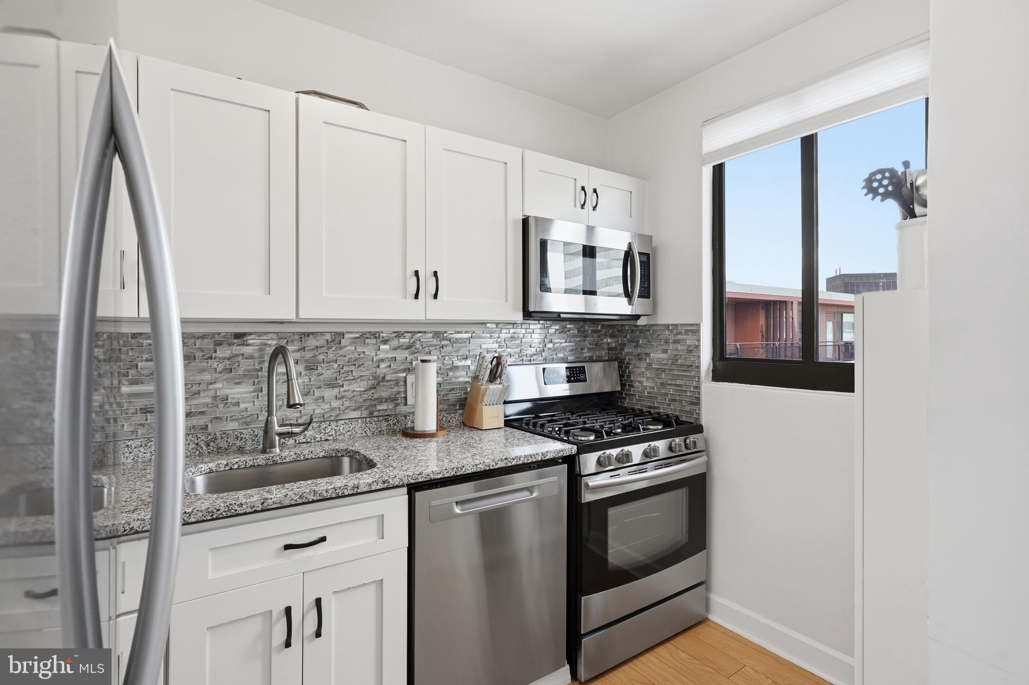 1121 ARLINGTON BOULEVARD 1004