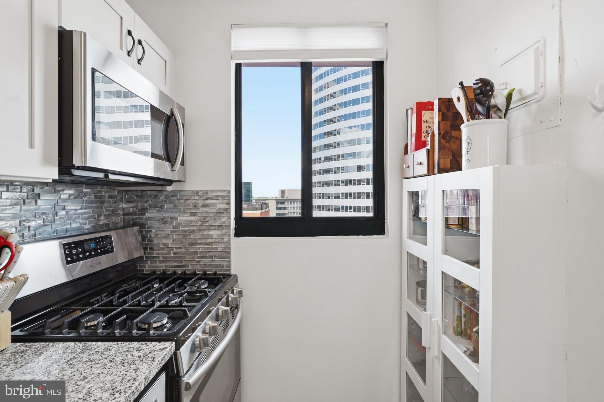 1121 ARLINGTON BOULEVARD 1004