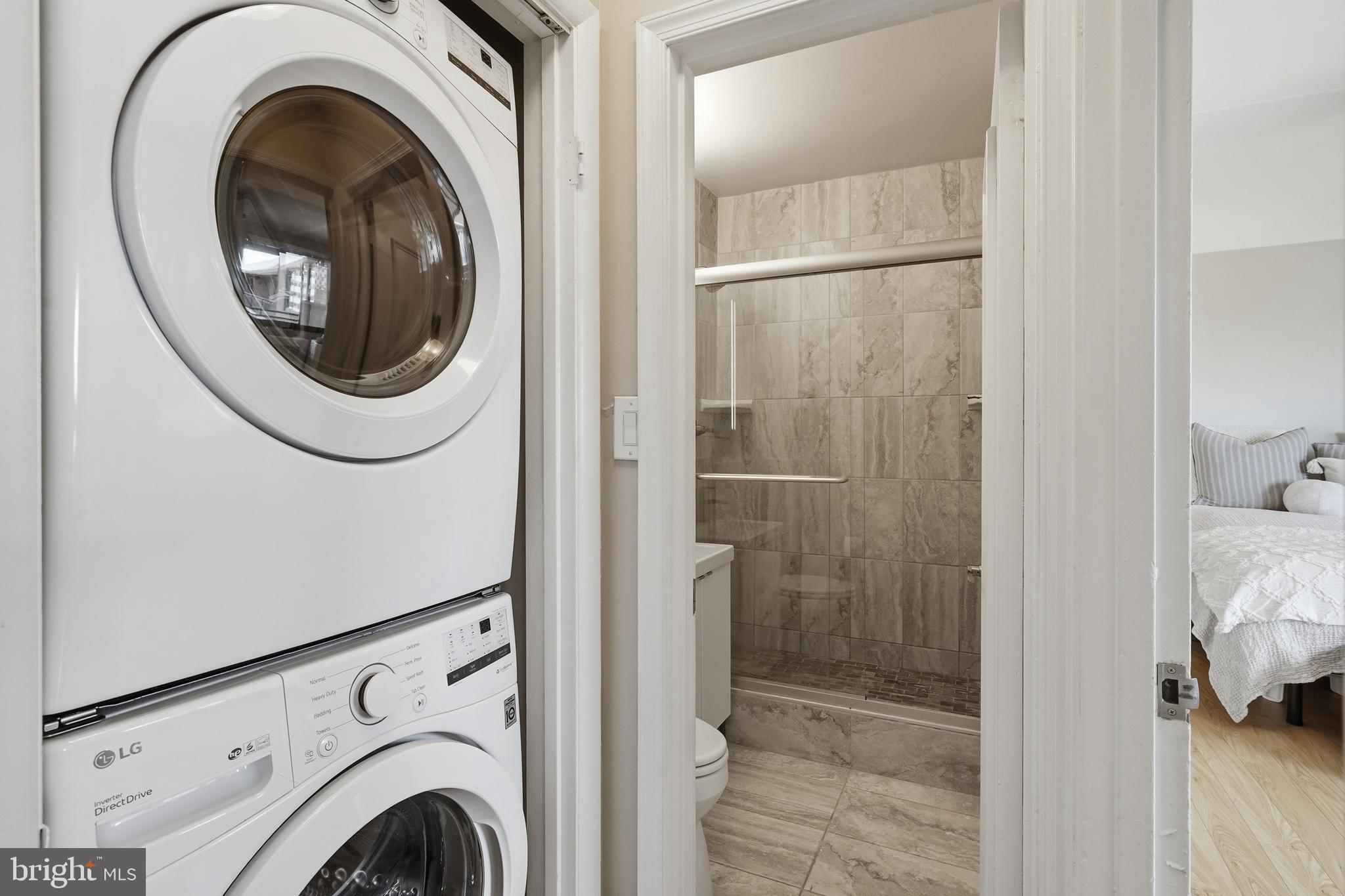 1121 ARLINGTON BOULEVARD 1004