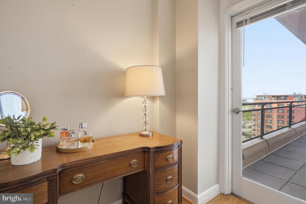 1121 ARLINGTON BOULEVARD 1004