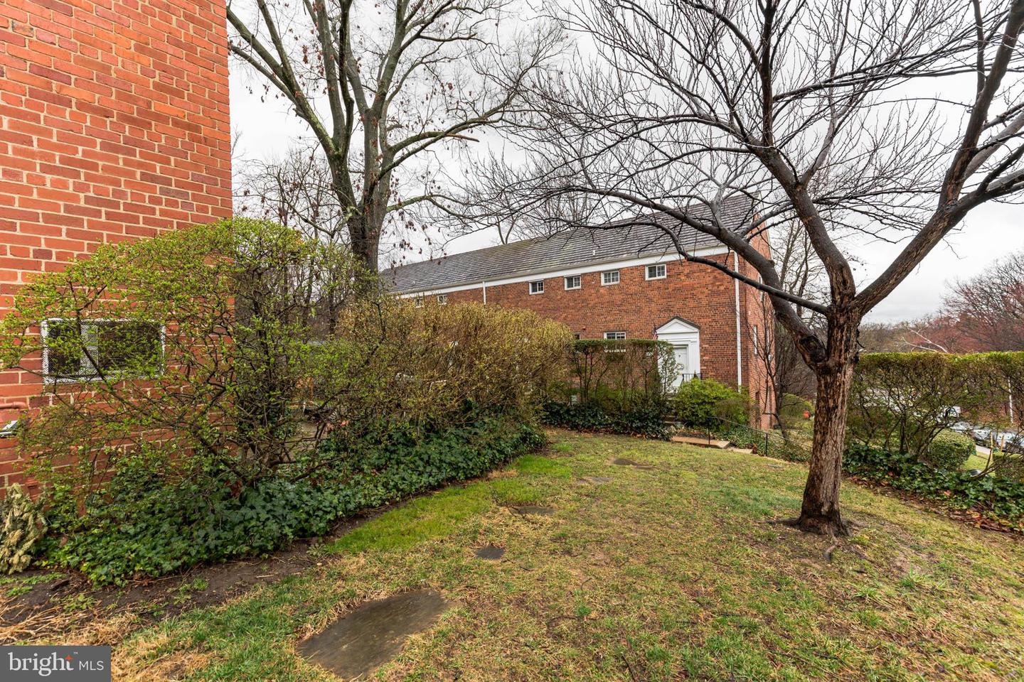 3534 GUNSTON ROAD Unit: 715
