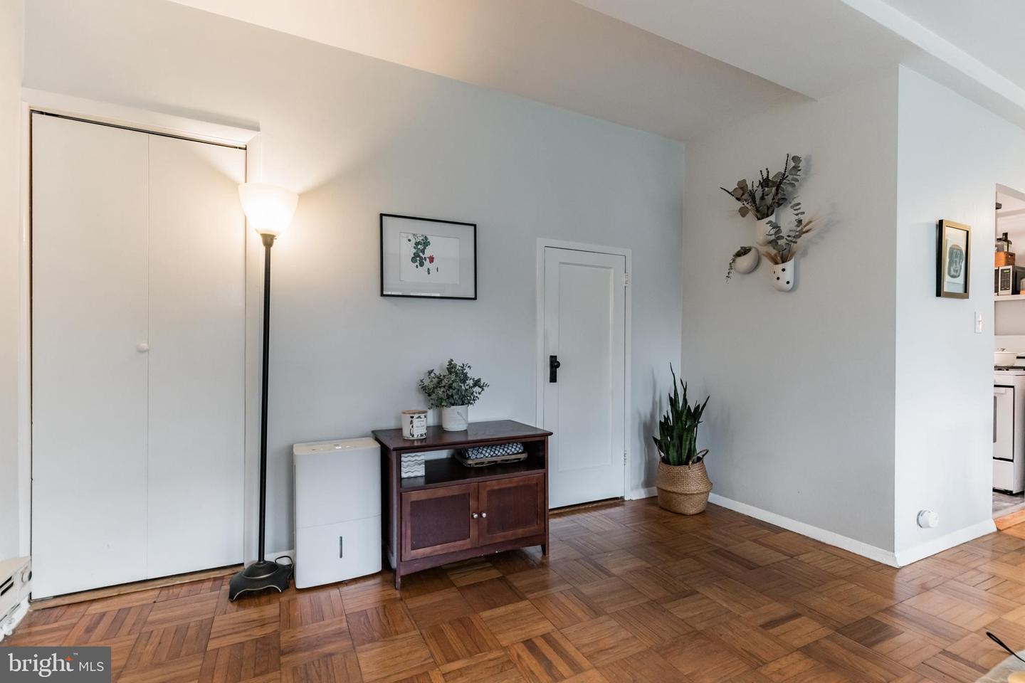 3534 GUNSTON ROAD Unit: 715